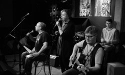 open stage, concert, jazz, blues, rock